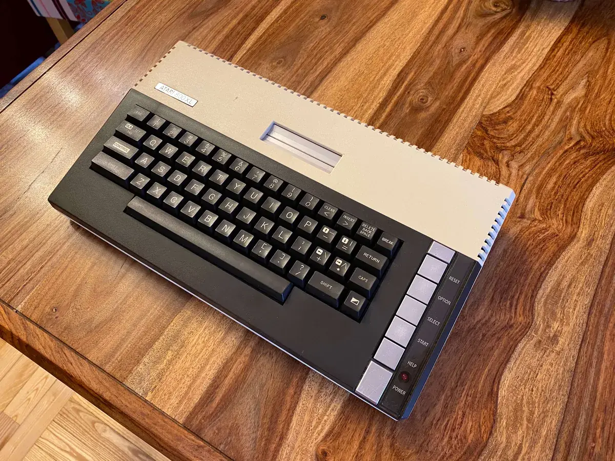 Atari 800XL